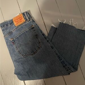 Cropped Levi’s